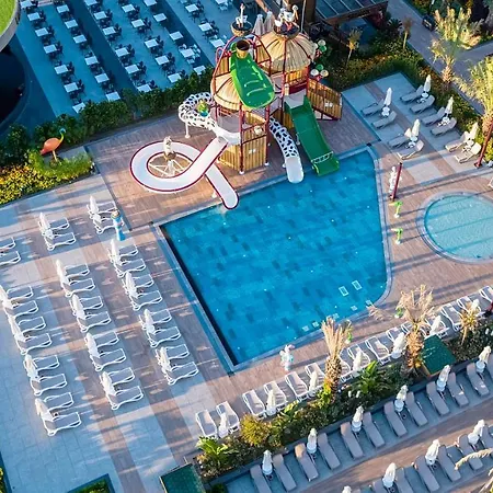 Calyptus Kirman Premium Hotell 5*